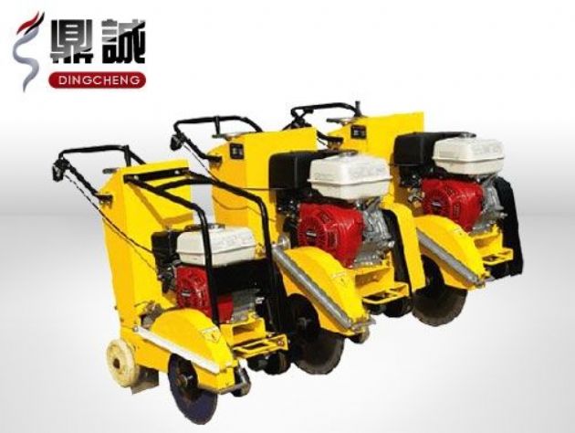 點(diǎn)擊查看詳細(xì)信息<br>標(biāo)題：路面切割機(jī) 閱讀次數(shù)：6851